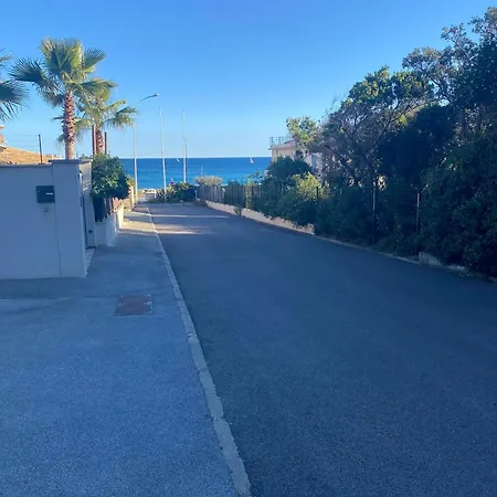 Daire T2 Maxime Sainte-Maxime